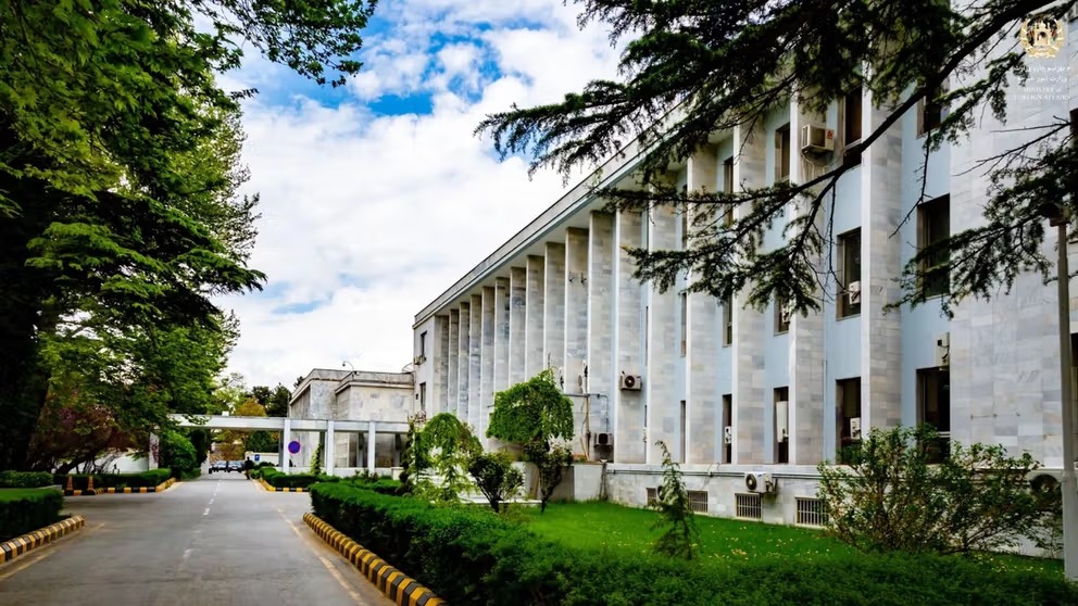 حادثه بندرعباس؛ ابراز همدردی حکومت سرپرست با ملت و دولت ایران