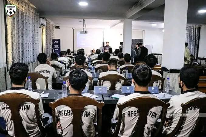 آغاز کورس سطح اول مربی‌گری فوتسال AFC در کابل با حضور ۲۴ مربی