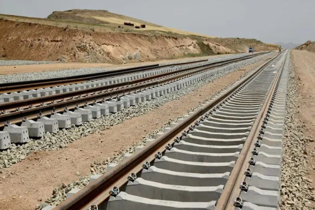 تأکید پاکستان و ازبیکستان به نهایی شدن توافقنامه راهآهن سهجانبه