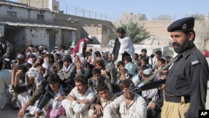 تمدید شش‌ماهه اقامت پناهجویان افغانستان به کابینه پاکستان پیشنهاد شد