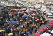 حکومت‌سرپرست: تنش‌های منطقه تأثیری بر بازار افغانستان نداشته است
