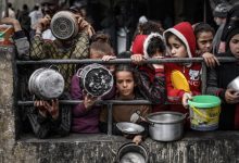 انسانیت در محاصره، منشور در ویترین؛ غزه از گرسنگی می‌میرد