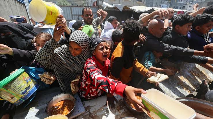 سناتور امریکایی: در سایه جنگ با ایران، اسرائیل فلسطینیها را سلاخی میکند