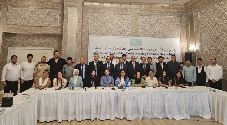 چهرههای ترکمنتبار افغانستان حزب جدید در ترکیه تأسیس کردند