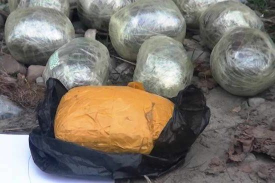 باند قاچاق موادمخدر در مرز تاجیکستان-افغانستان متلاشی شد