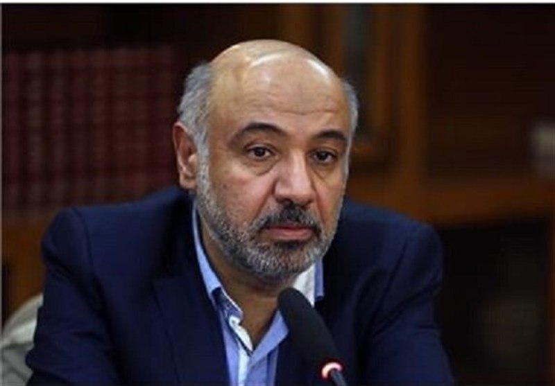 وزیر کار ایران: کارگران مهاجر افغانستانی مشمول بیمه و مالیات می‌شوند