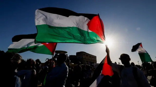 ۱۰ کشور آماده شناسایی رسمی دولت فلسطین