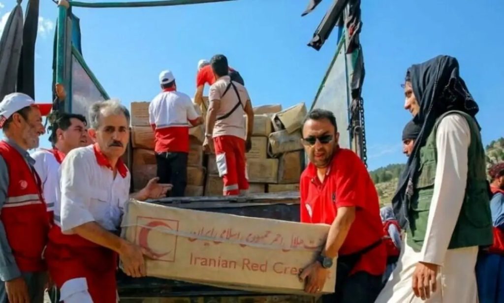 ادامه کمک‌های بشردوستانه ایران به زلزله‌زدگان افغانستان