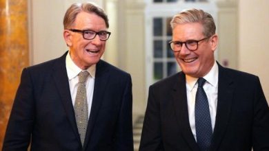 سفیر بریتانیا در آمریکا برکنار شد