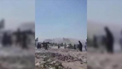 مهاجم انتحاری مهاجرین در حال برگشت از پاکستان را هدف قرار داد