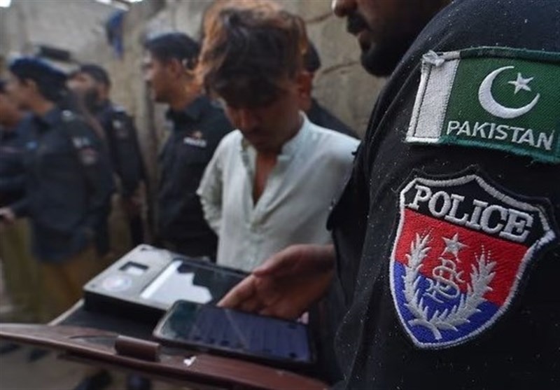 وقتی مهاجران افغانستان تاوان درگیریهای کابل-اسلامآباد را میپردازند