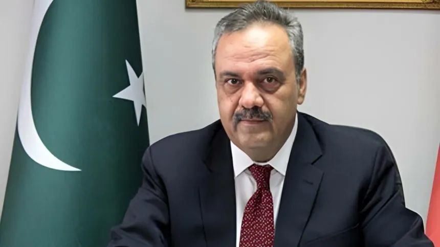 درانی: طالبان باید میان دولت پاکستان و تی‌تی‌پی یکی را انتخاب کند