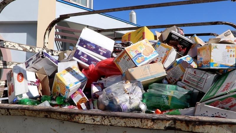 مرگ ۹۷ هزار نفر در افغانستان بر اثر مصرف مواد غذایی آلوده