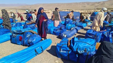 مهاجرین بازگشته از پاکستان با فقر و بیسرپناهی دست و پنجه نرم میکنند