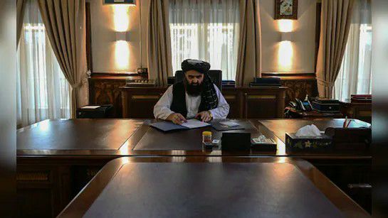 چرا متقی واقعاً به هند میرود