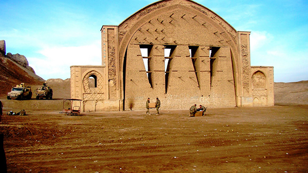 قلعه تاریخی بُست افغانستان؛ از شکوه باستان تا تهدیدهای امروز