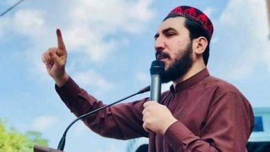 پشتین: پاکستان برای جلب حمایت غرب و چین سیاست دوگانه پیش میبرد