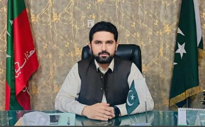 سهیل آفریدی، وزیر ارشد ایالت خیبرپختونخوا نیز در سخنانی با اشاره به اشتراکات فرهنگی و دینی دو کشور گفت: «در صورت حضور همه ذی‌نفعان، گفت‌وگو با طالبان می‌تواند نتایج مثبتی به همراه داشته باشد. اگر جنگ راه‌ حل است، باید آخرین گزینه باشد، نه نخستین انتخاب.»