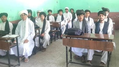 پوشیدن دستار برای دانشجویان طب در خوست اجباری شد