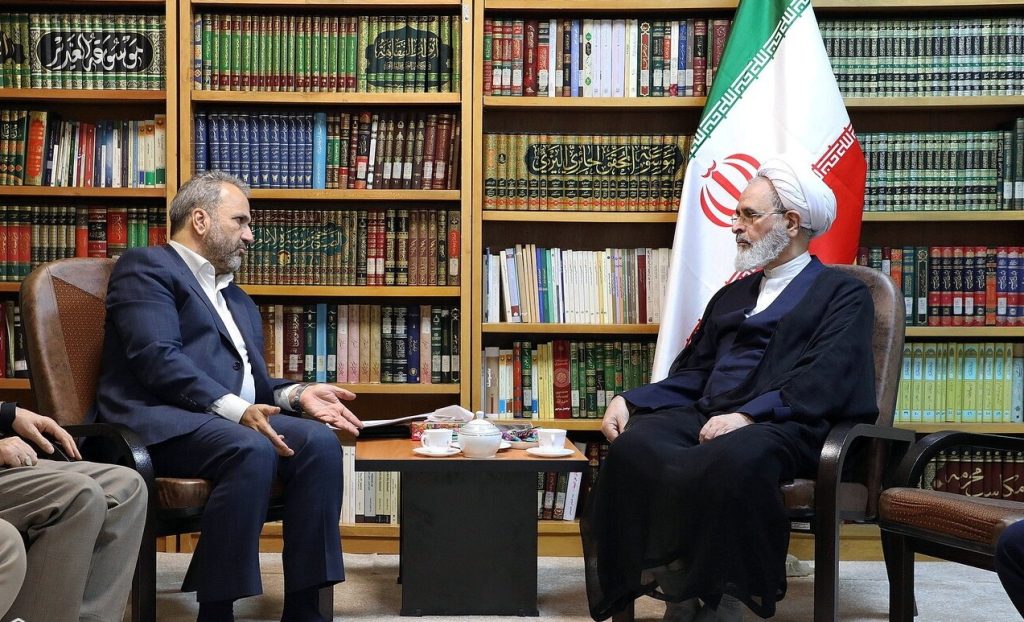 رئیس حوزههای علمیه ایران: نسل جدید مهاجران، سرمایه انسانی انقلاب اسلامیاند