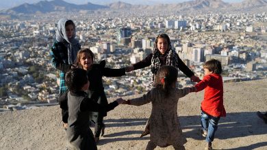 وقتی لبخند در چهره کودکان افغانستان غریب می‌شود