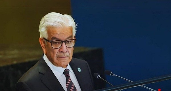 آصف: کابل باید صلح در پاکستان را تضمین کند