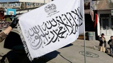 اکسپرس تریبون: طالبان در داخل ایدئولوژیک، در خارج عمل‌گرا شده‌اند