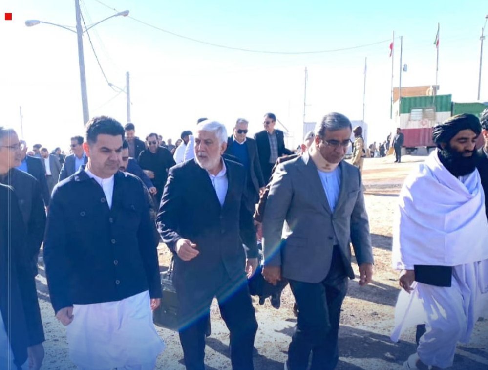 در راستای همکاری‌های دوجانبه نزدیک؛ والی خراسان رضوی وارد هرات شد