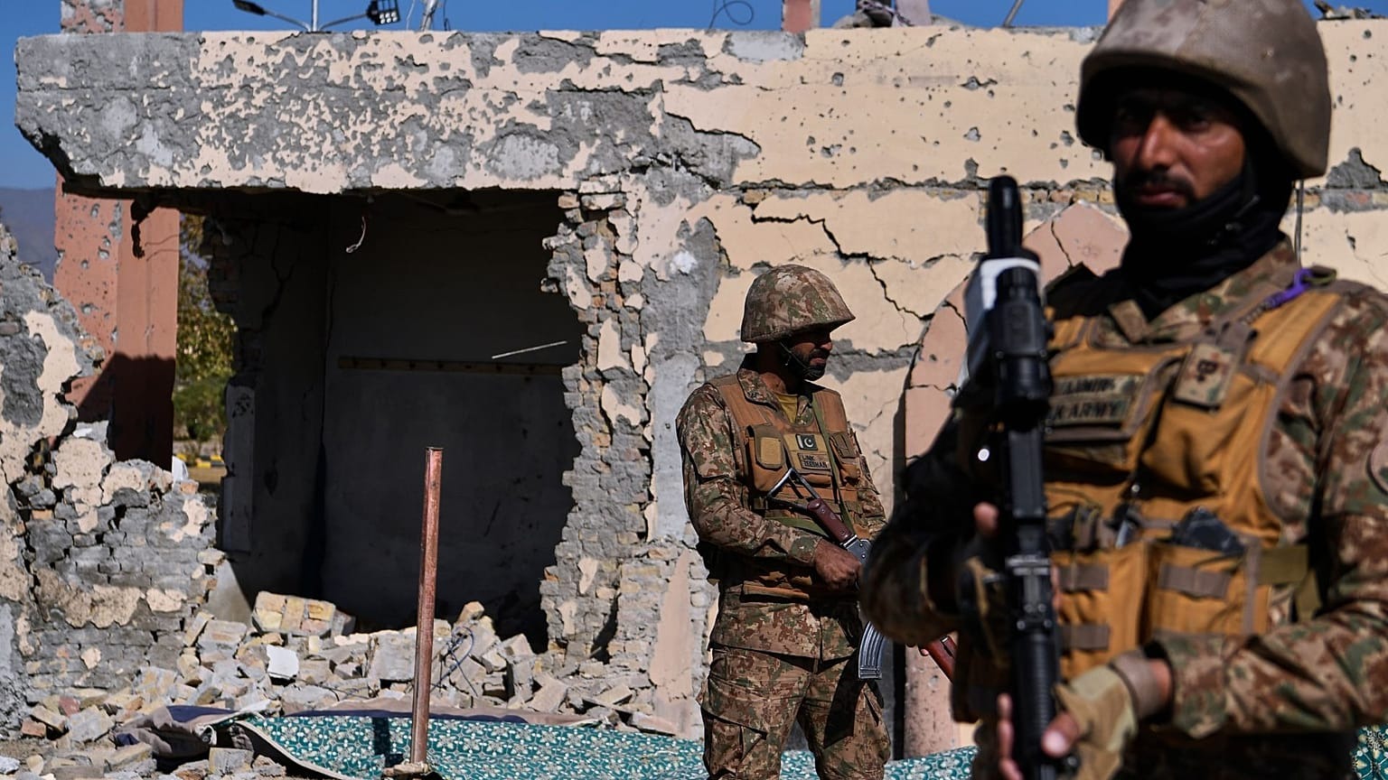 حمله به ایست بازرسی در پاکستان؛ چندین شورشی کشته یا زخمی، ۵ پولیس مجروح