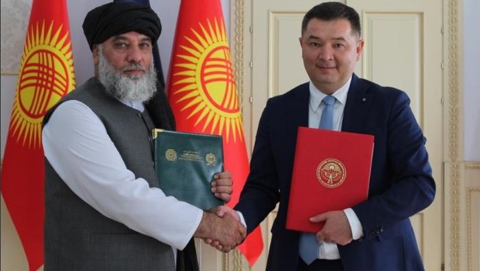 طالبان و قرقیزستان بر اجرای نقشه ‌راه همکاری‌های اقتصادی تأکید کردند