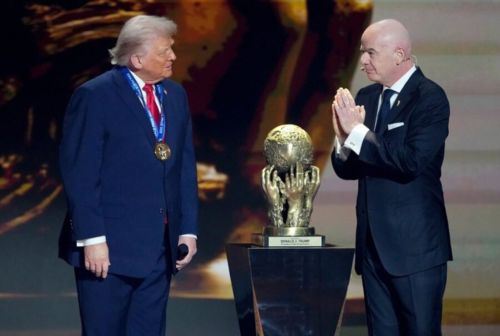 از نوبل تا مدال فیفا؛ چرا اینفانتینو جایزهای بیسابقه برای ترامپ ساخت؟