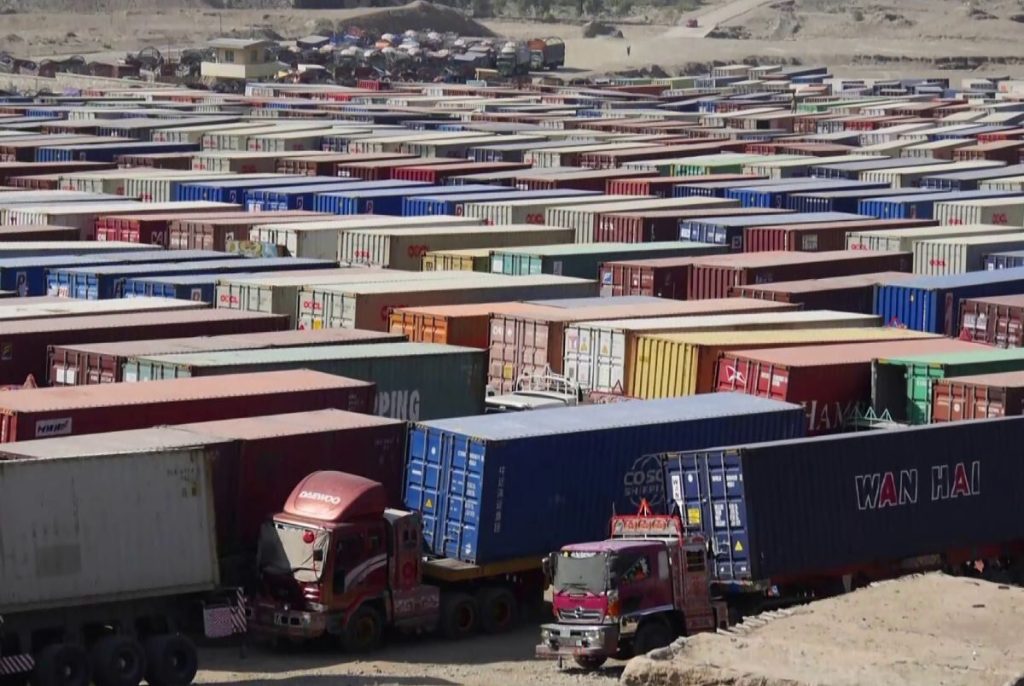 حجم تجارت افغانستان در ۲۰۲۵ به ۱۳ میلیارد دالر افزایش یافت