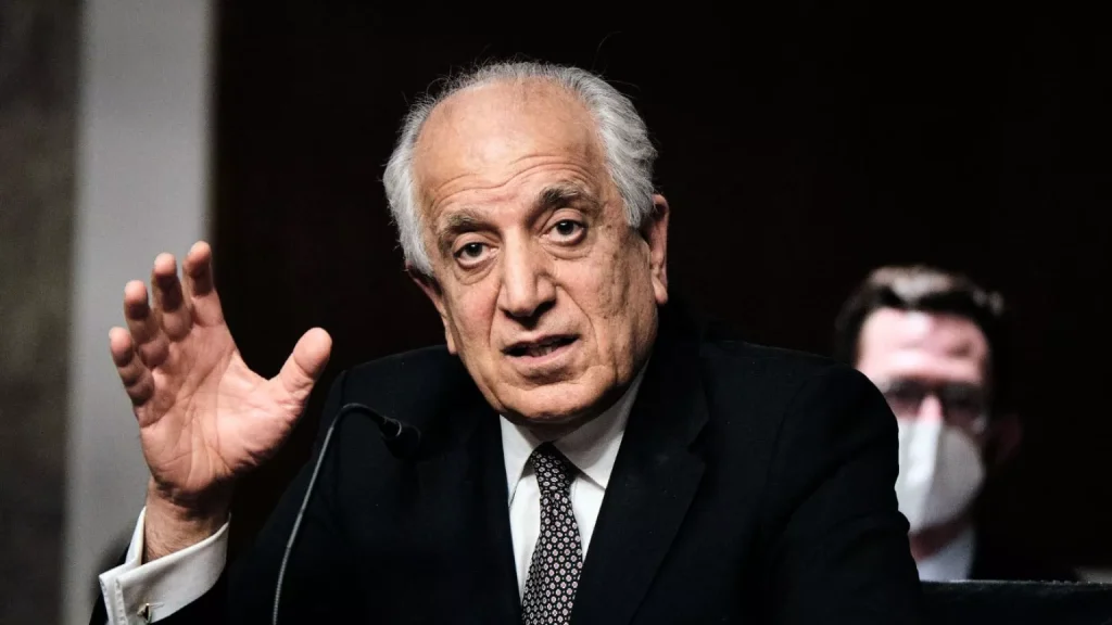 خلیلزاد:هواپیماهای بی‌سرنشین برای تأمین امنیت آمریکا در فضای افغانستان گشت‌زنی می‌کنند