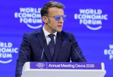 زاخارووا: مکرون با عینک جادویی خود «بینایی» جهانی یافت