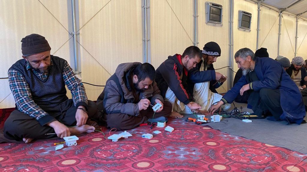 بلخ؛ ۲۵۰ تن پس از ترکاعتیاد و فراگیری آموزشهای فنی و حرفهای ترخیص شدند