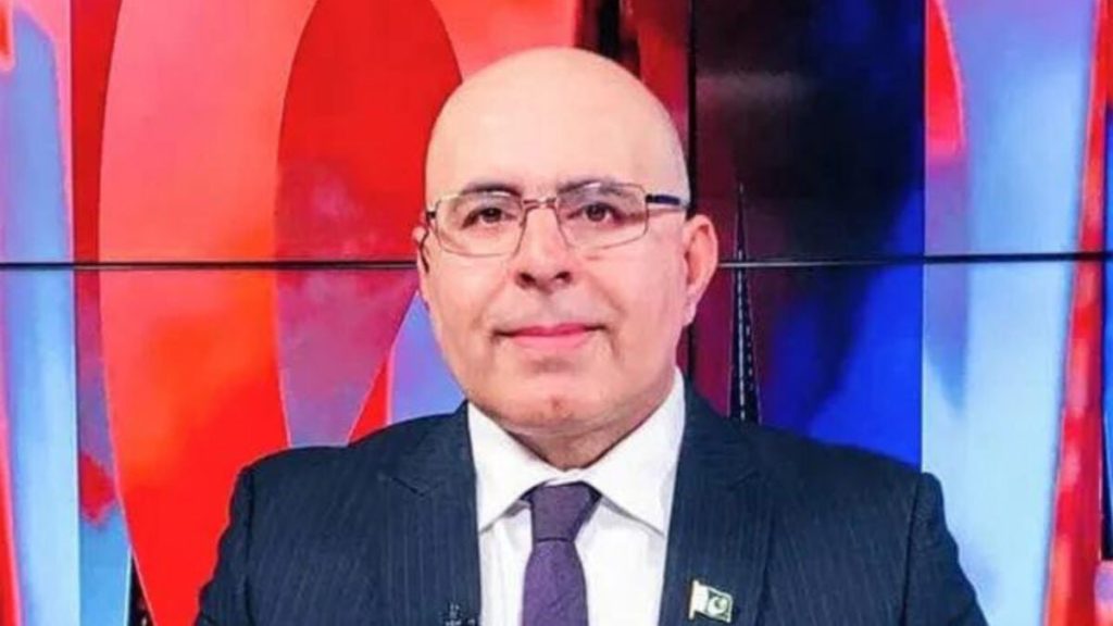 اچکزی: پاکستان در برابر تهدیدات طالبان عقبنشینی نمیکند