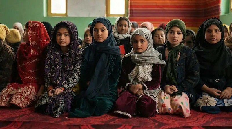 انحصار قدرت و حذف اقلیتها؛ بمب ساعتی ثبات افغانستان