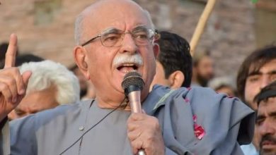 محمودخان اچکزی: حملات ایران به پایگاه‌های آمریکایی، مشروع است