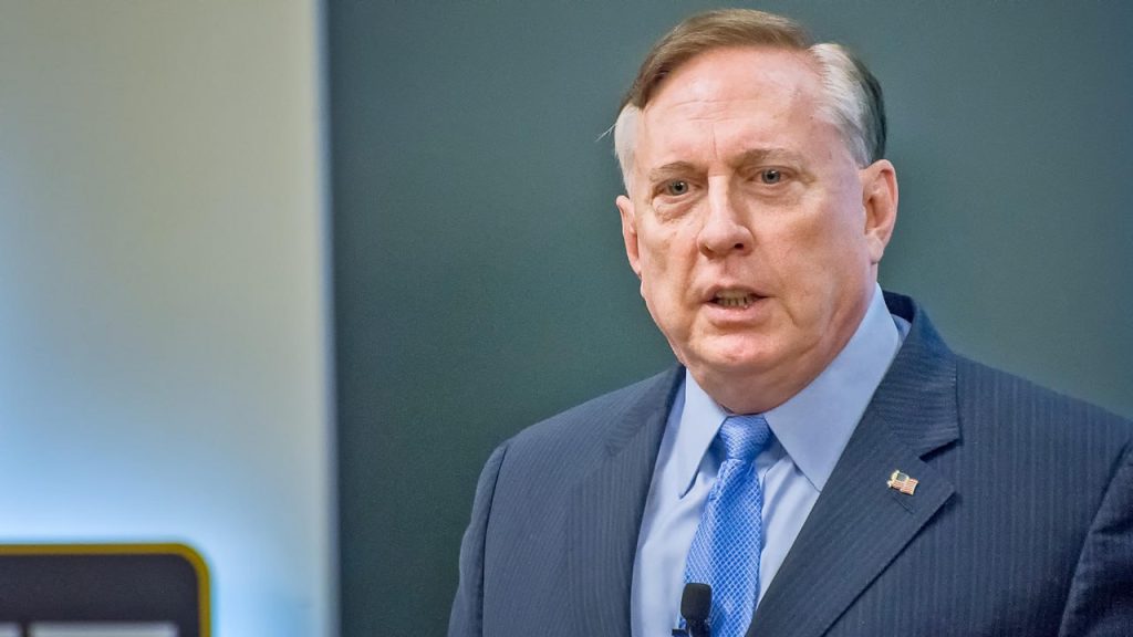 مشاور پیشین پنتاگون: جنگ با ایران برای آمریکا به فاجعه تبدیل می‌شود