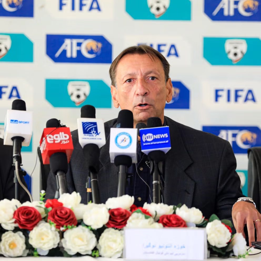 مربی جدید فوتبال افغانستان کار خود را آغاز کرد؛ تمرینات تیم ملی زیر نظر خوزه آنتونیو