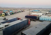 عبور روزانه بیش از ۷۸۰ موتر باربری از مرز فراه