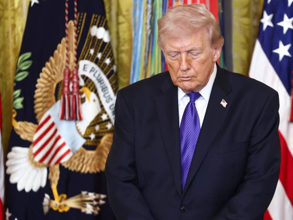 دموکرات‌ها هشدار اداره ترامپ درباره پوشش جنگ با ایران را محکوم کردند