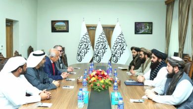 آزادی شهروند امریکایی در کابل؛ دیدار متقی با خلیلزاد و مقامات امارات عربی