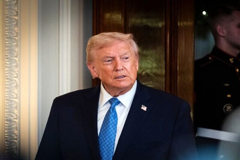 ادعای وال‌استریت ژورنال درباره موضع ترامپ در قبال جنگ با ایران