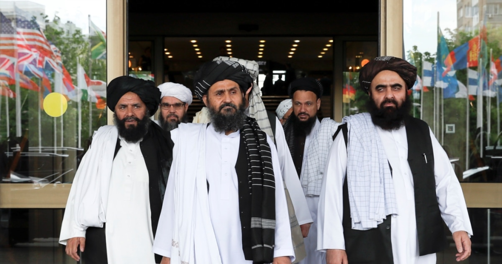 اجماع در نیویورک، فشار در کابل