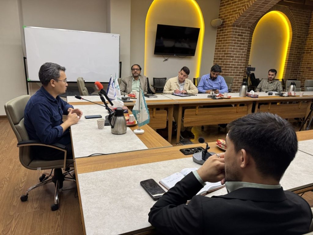 شکاف روایت‌ها؛ از پروژه مهاجرهراسی تا جان‌فدایی مهاجرین افغانستانی در جنگ رمضان