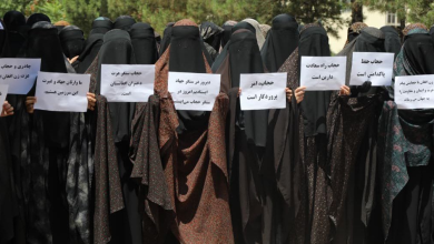 طالبان زنان جبرئیل هرات را به حمایت از حجاب مورد نظر خود وادار کرد