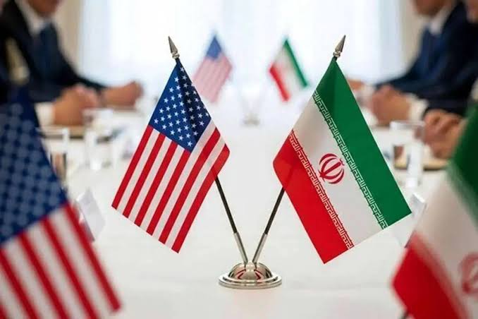 در جواب تهدید ترامپ؛ هیأت جمهوری اسلامی ایران محل مذاکرات را ترک کرد