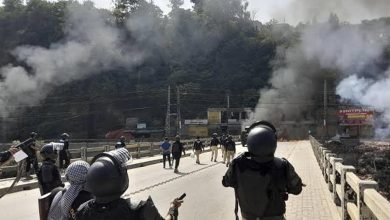 ۲۴ کشته در اعتراضات کشمیر؛ قطع اینترنت و بازداشت‌های گسترده