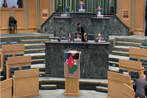 نماینده پارلمان اردن: مردم اردن نباید به بزرگ‌ترین حامی ماشین جنایت اسرائیل تسلیت بگویند